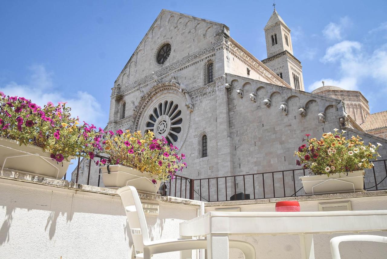 Vista Cattedrale - Super Attico Nel Centro Storico Бари Экстерьер фото